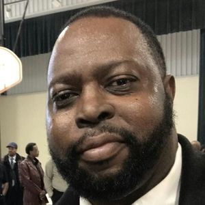 Meet your Posher, Kenneth